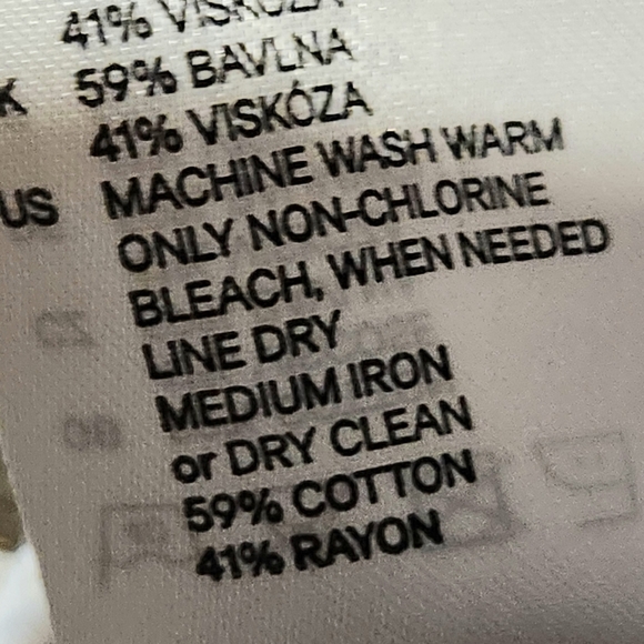 Vintage H&M Ivory 3/4 Sleeves Square Neckline Zipper Accent Top Size 2 - Picture 8 of 8